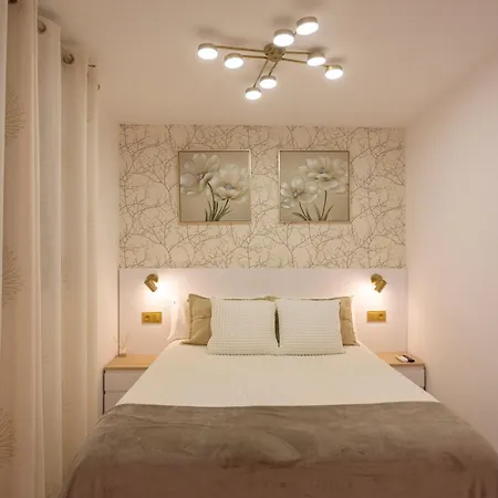 El Paraiso Dorado Apartment